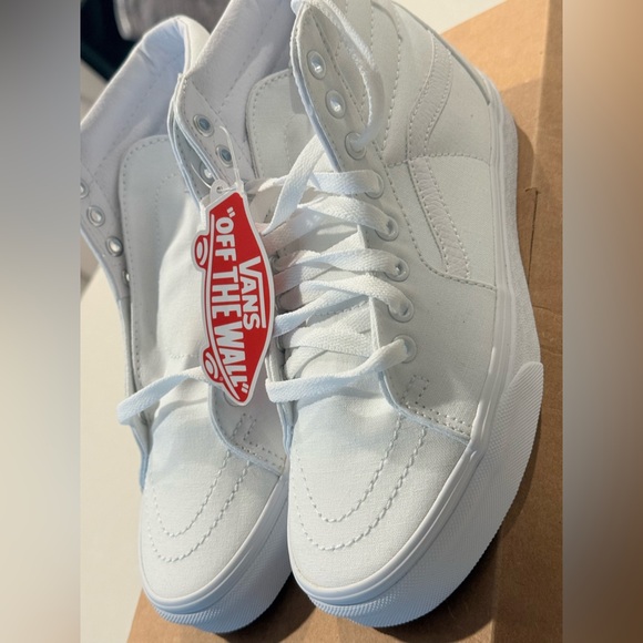 Vans Sk8-Hi Wide Fit High-Top Skate Shoes | Women 7.5 White - Picture 3 of 7